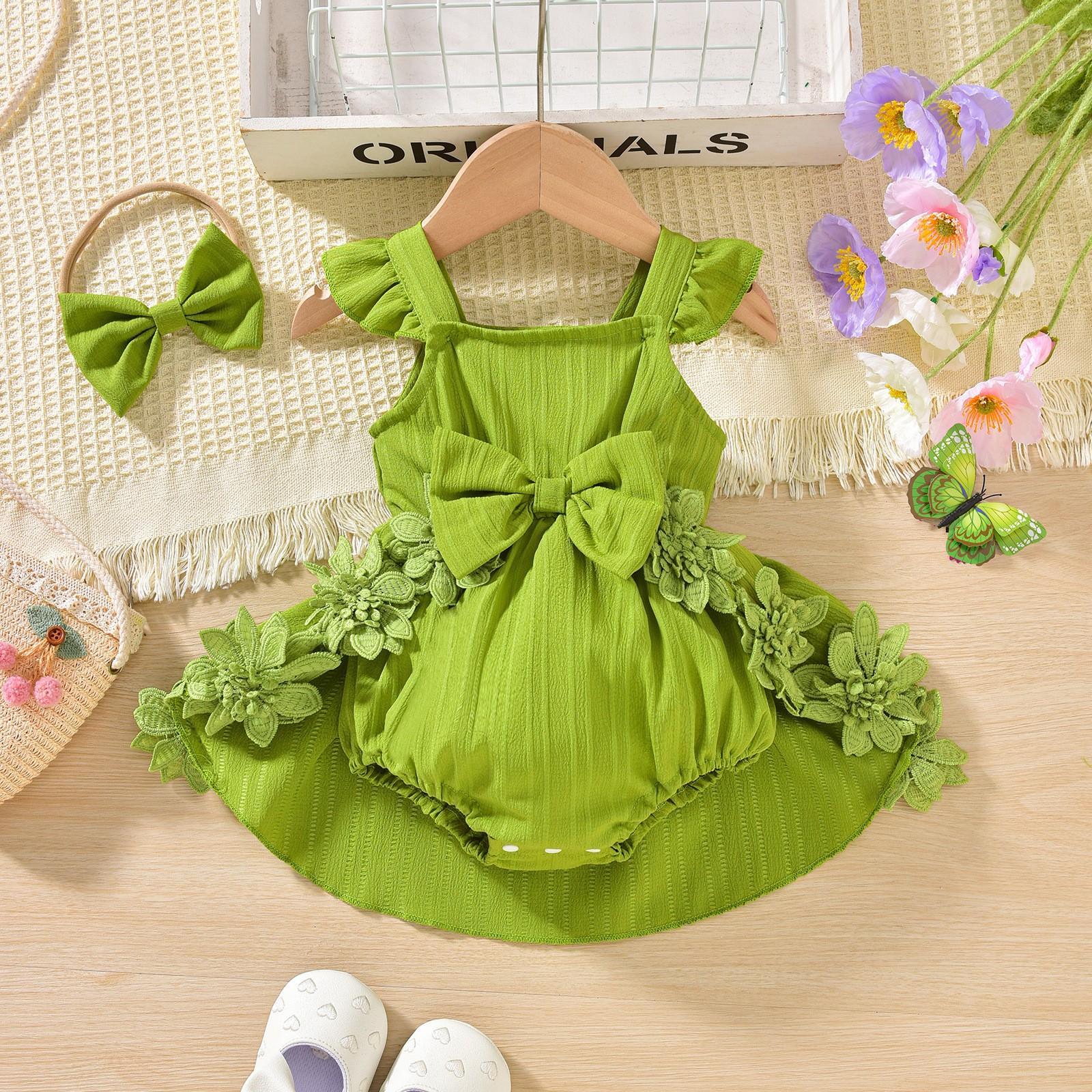 

Милое боди-платье для маленьких девочек с кружевной вставкой M