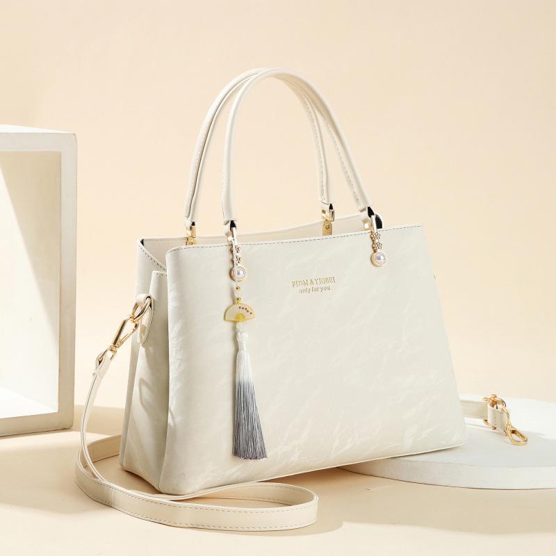 

High sense women s big bag fashion foreign style lady handbag versatile large capacity messenger temperament socialite women s bag
