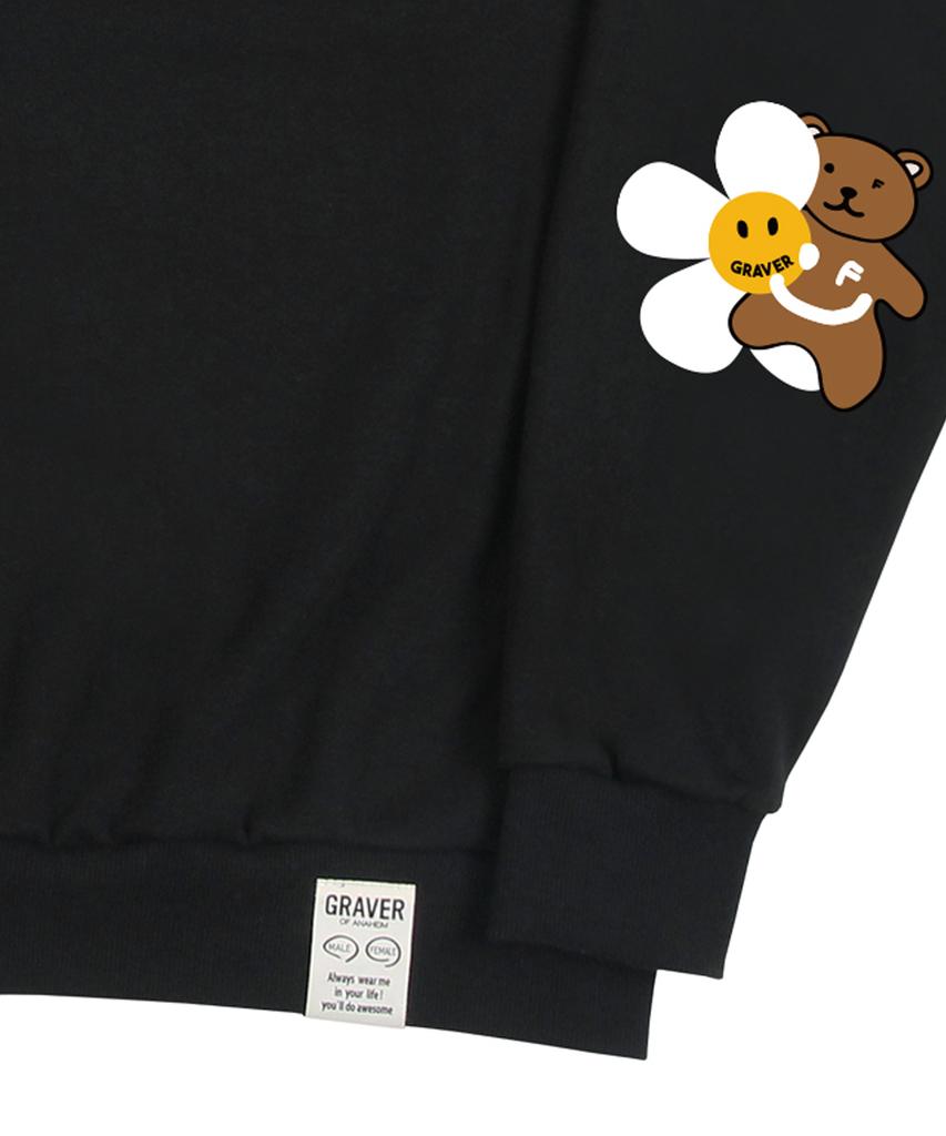 GRAVER [Unisex] Elbow Flower Bear Smile Sweatshirt_Black