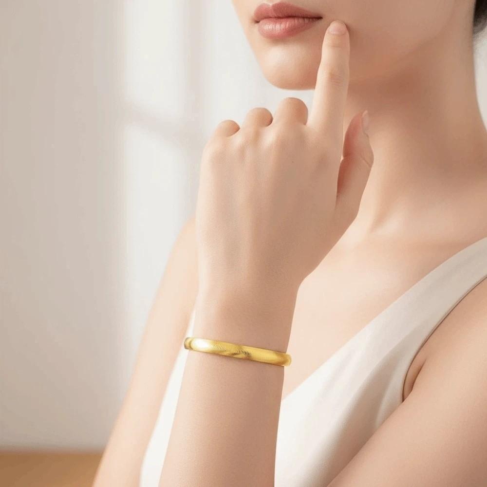 Zinc Zinc Alloy Cat's Eye Bracelet Waterproof Golden Wristband Classic Opening Brushed Bangle Festival Gift