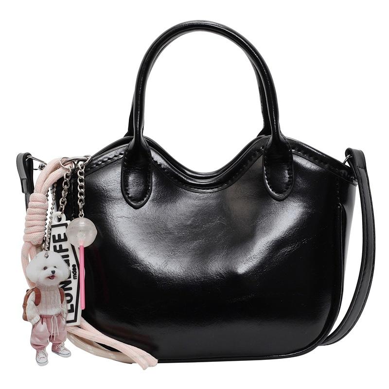 Large-capacity Bag Women's Spring and Summer Versatile 2025 New Retro Casual Shoulder Messenger Bag Simple Commuter Tote Bag