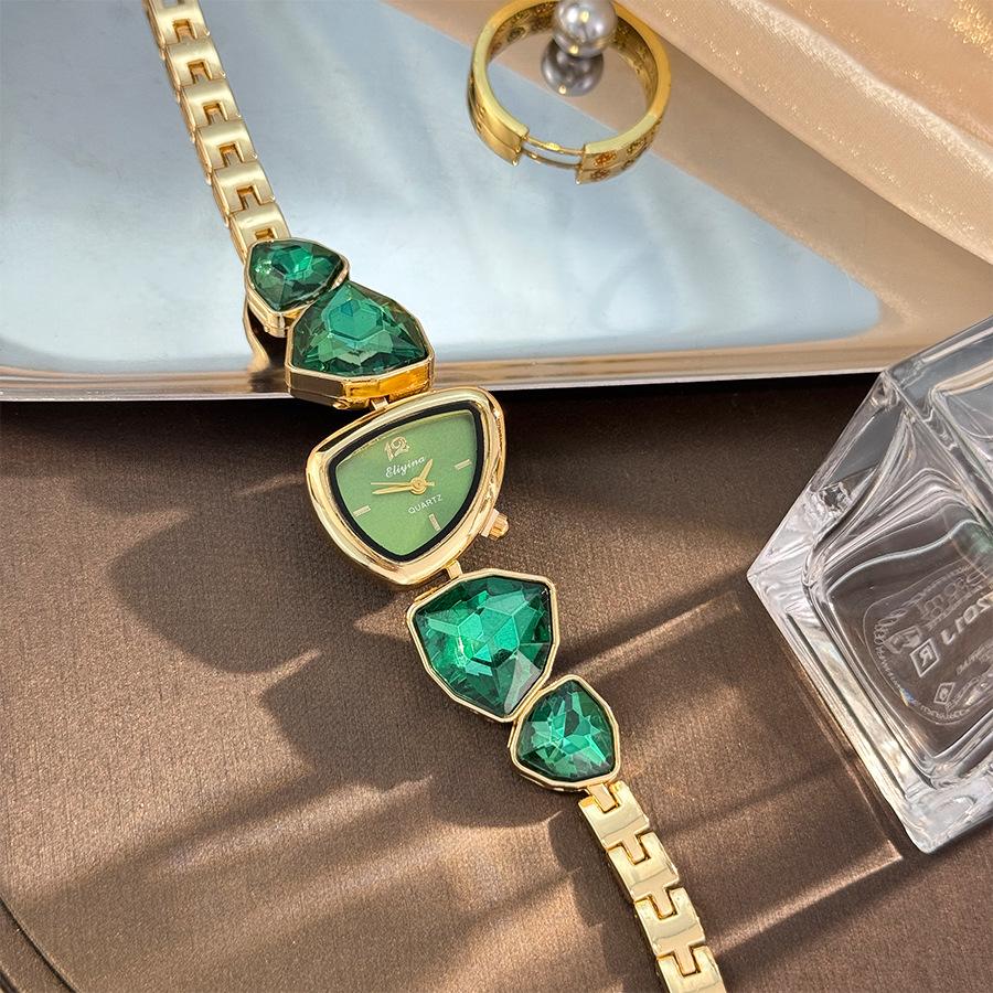 Schema de Culori Design Neregulat Ceas cu Diamante Mari Ceas Nișă Lux Ușor Culoare Senzualitate Avansată