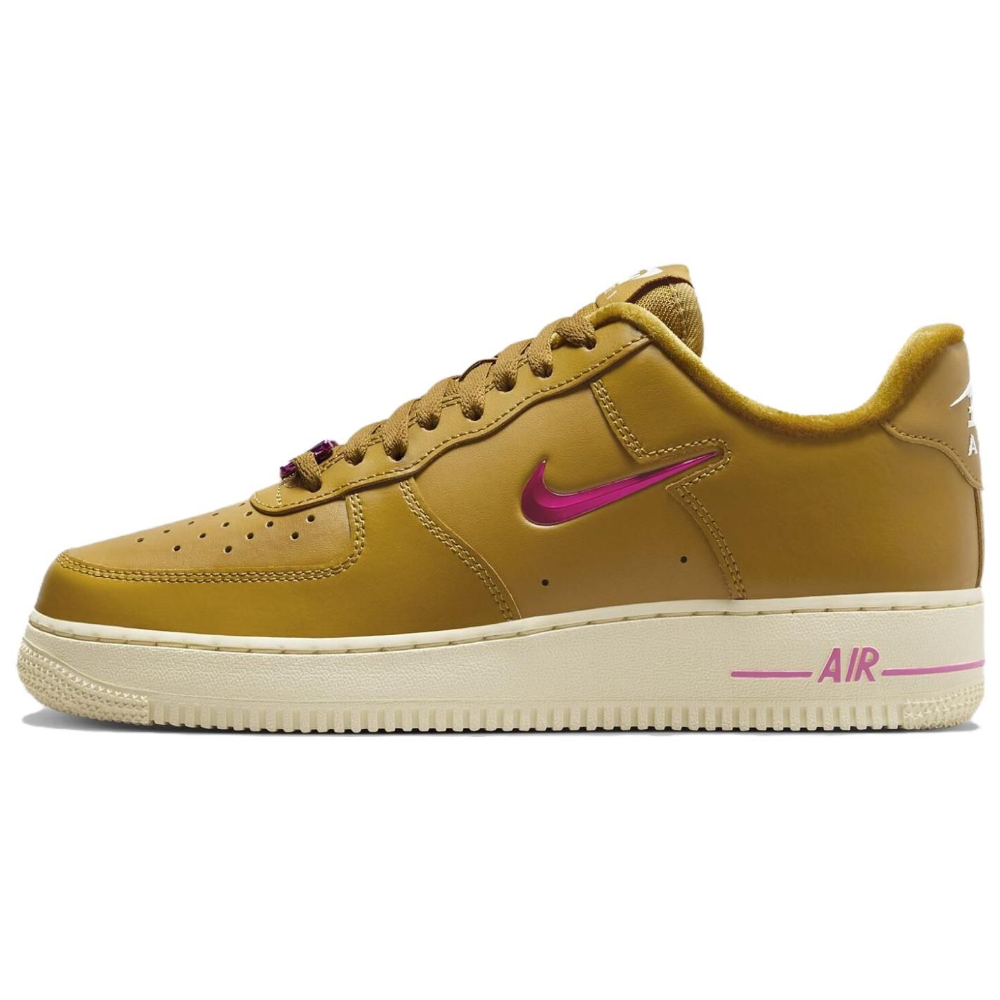 

Nike Air Force 1 Low 07 SE Jewel Women s Lifestyle Sneakers Bronzine Playful Pink Alabaster FB8251-700 EU 36