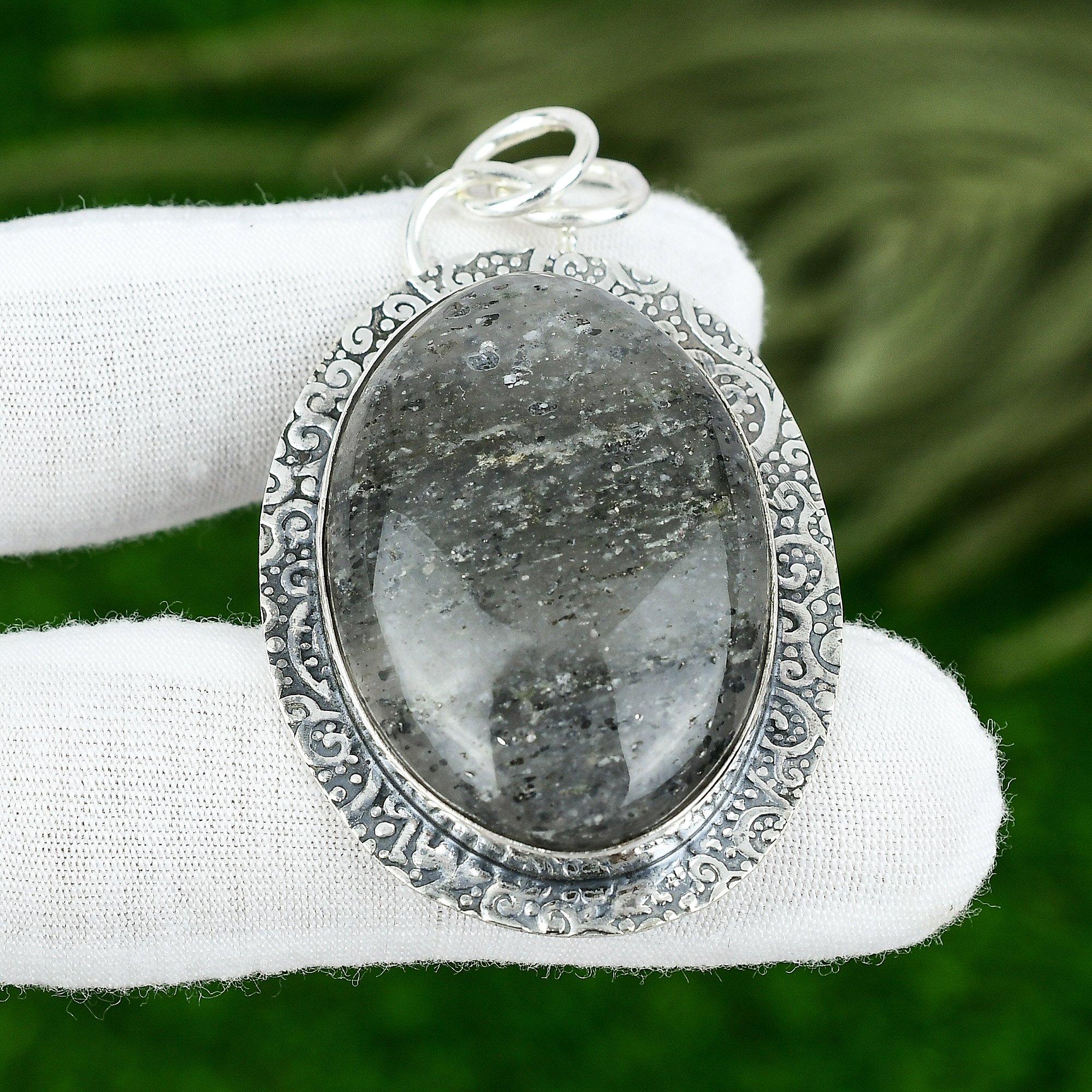 

Sacral Chakra Oval Black Sunstone Stone Sister Bezel New Pendant Sterling Silver