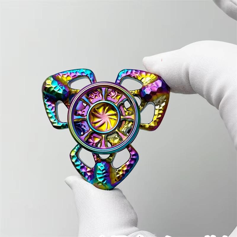 1pc Personalized Hollowed-Out Edc Fidget Spinner - Exquisite Metal Stress Relief Toy For Focus Improvement And Anxiety Relief -