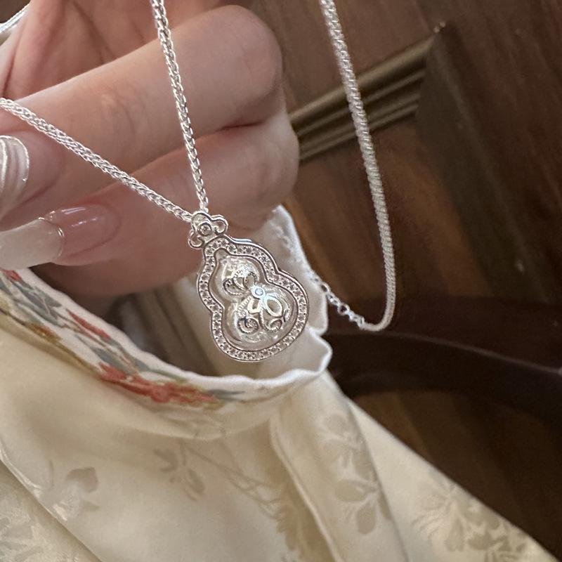 Bainian Yin Fang s925 Sterling Silver Chinese Ruyi Gourd Rotating Necklace Sterling Silver Necklace