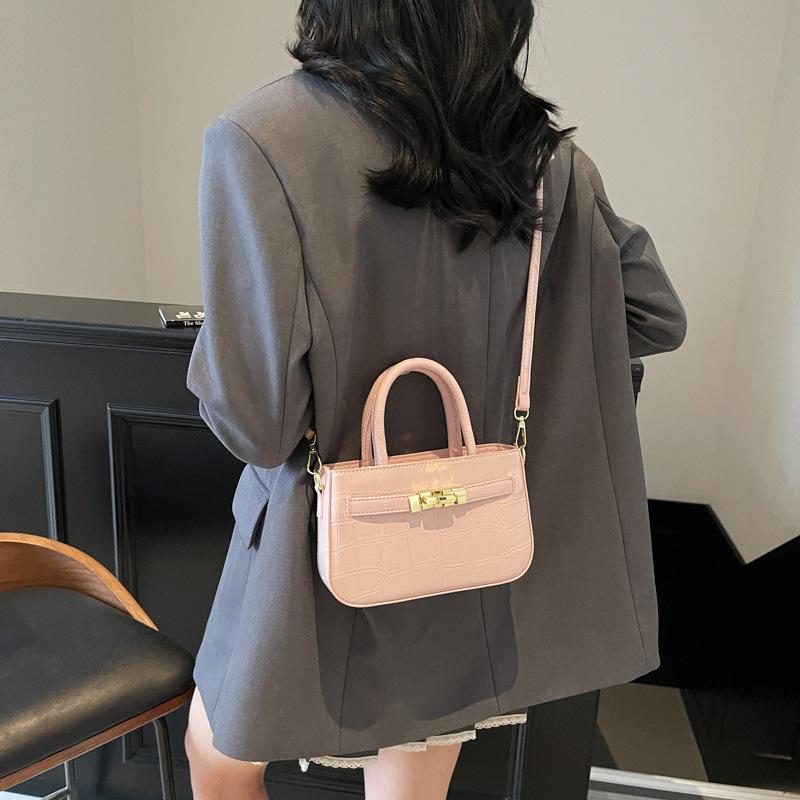 Korean Version of Summer Portable Small Bag Women's 2025 New Simple Stone Pattern Small Square Bag Versatile Shoulder Messenger Bag