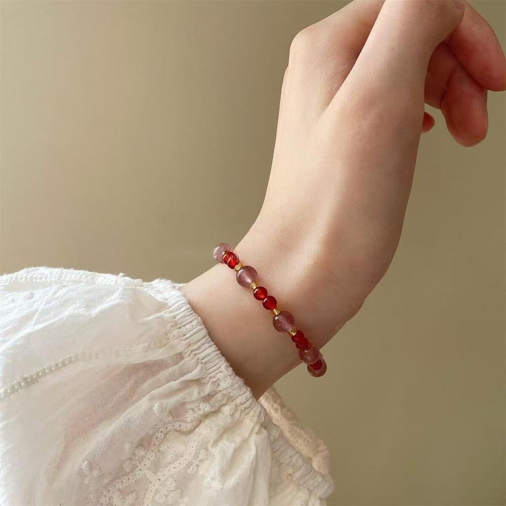 Red Summer: Chinese Red Agate & Strawberry Quartz Bracelet - Elegant & Versatile Design for a Touch of Luxury.