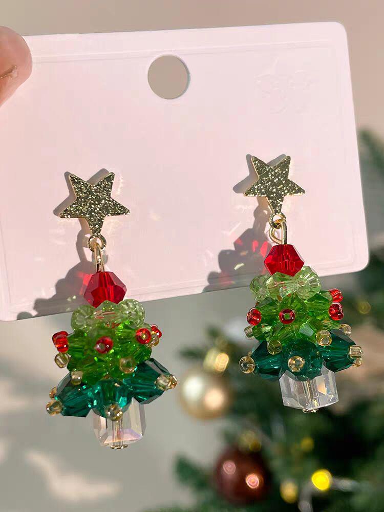 2023 Christmas Tree Pendant Necklace: Festive Women's Sweater Chain & Clavicle Accessory