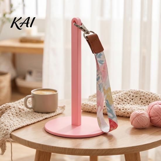 Knitting Yarn Holder Portable Wrist Holder, Ball Dispenser for Crocheting, Knitting, Lightweight Spinner Stand with Strap, Gift Crochet Lovers