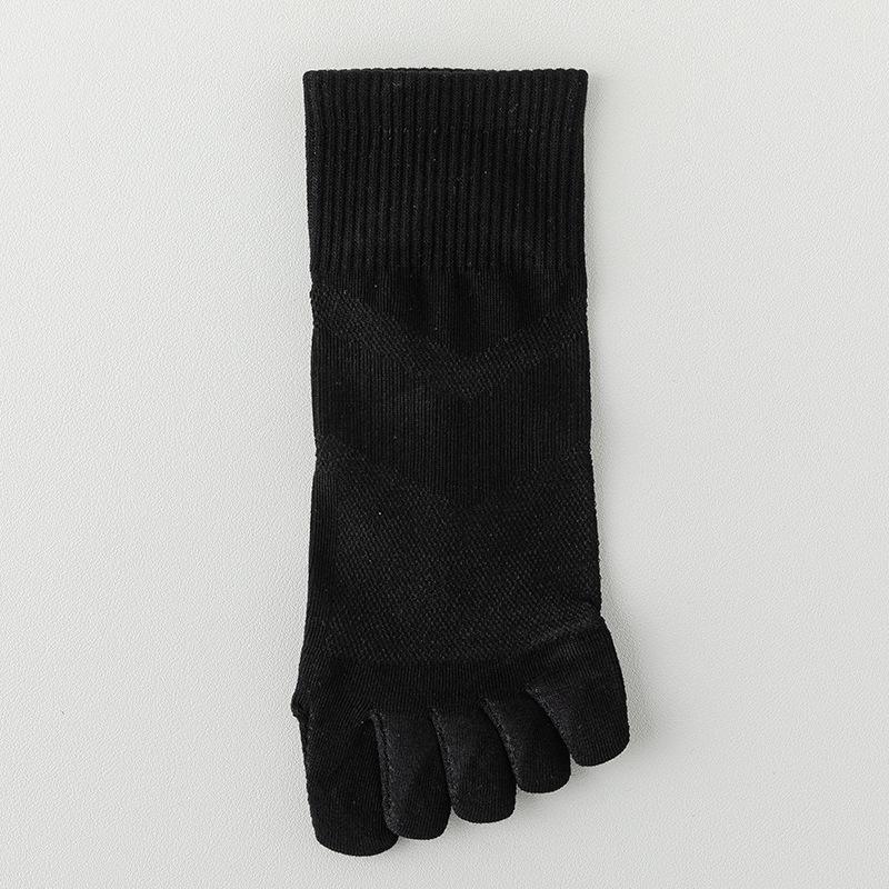 Men's Breathable, Lightweight Sports Cotton Boneless Five-fingered Short Socks