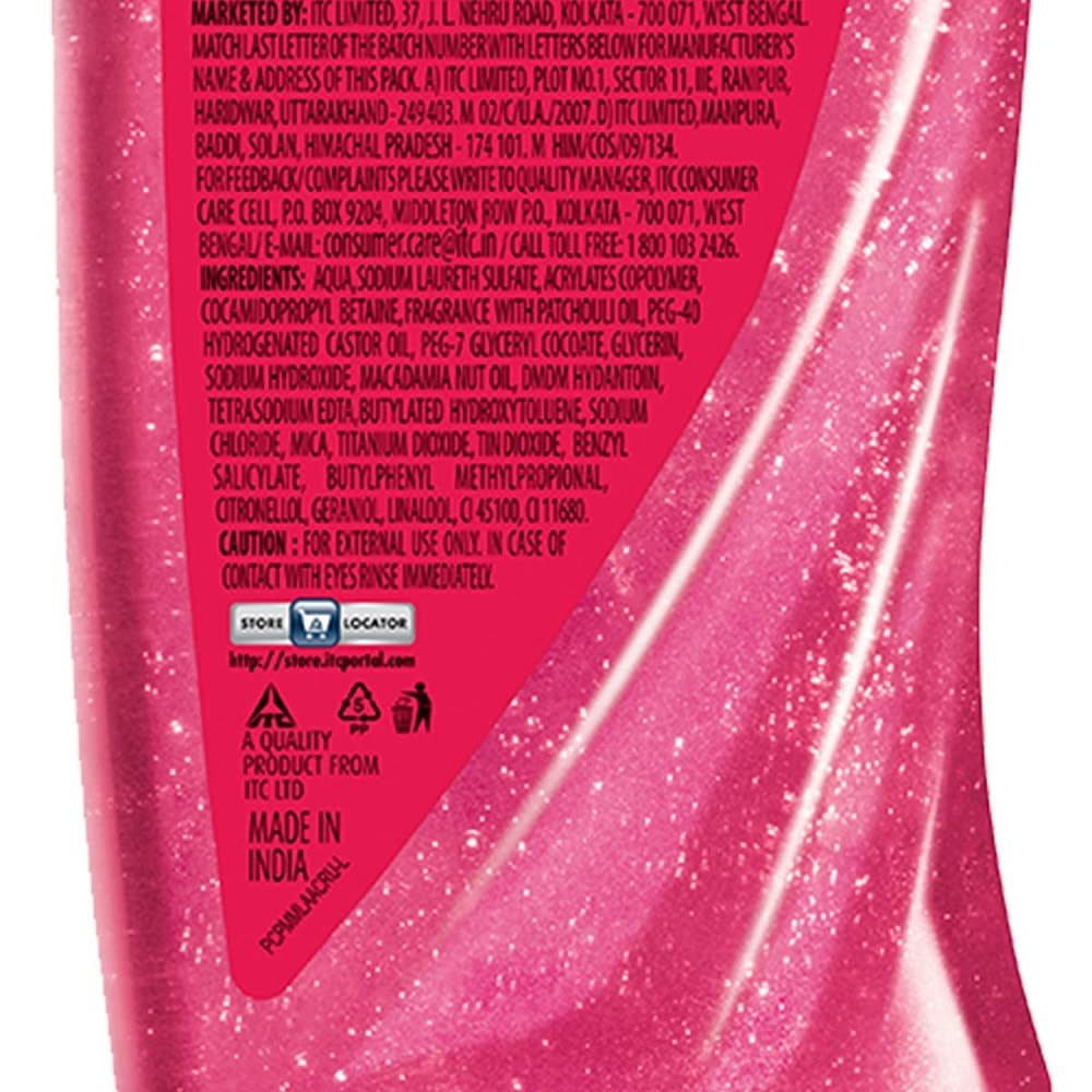 Fiama Shower Gel Patchouli & Macadamia, Body Wash With Skin Conditioners For Soft Glowing Skin, 250ml