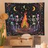 VIKAMA Lagerfeuer Totenkopf Wandteppich Weißer Totenkopf Tänzer Stern und Mond Einzigartig Wohnzimmer Schlafzimmer Akzentwand Raumdekoration
