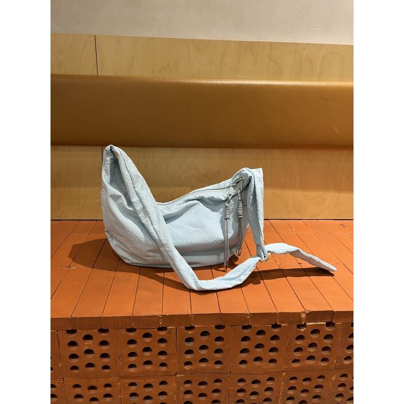 Dumpling Bag Women's Casual Wide-shoulder Crossbody Bag Large-capacity Commuting Single-shoulder Bag