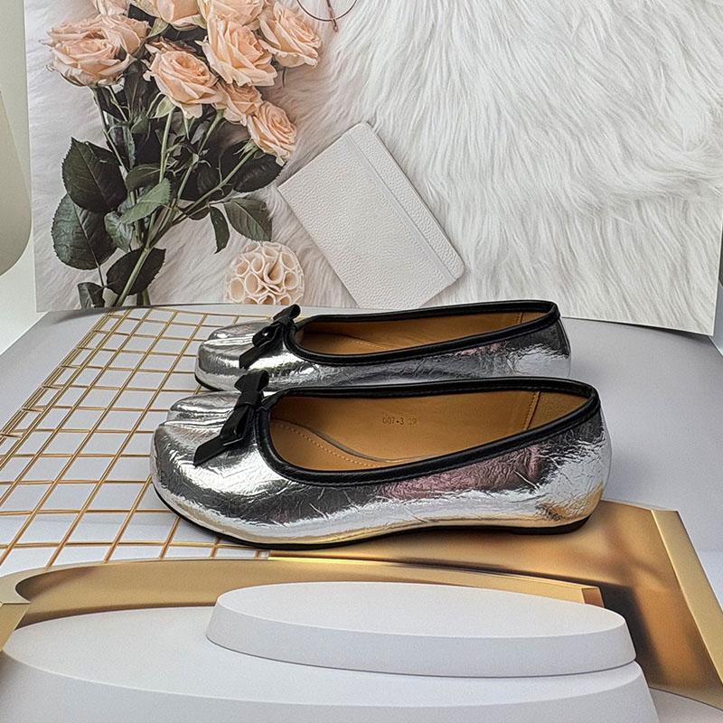 Fashion Fashion Shallow Flats Slip On Shoes For Women New In 2025 Female Strange Toe Footwear Butterfly-Knot Ladies Flats With Shoes