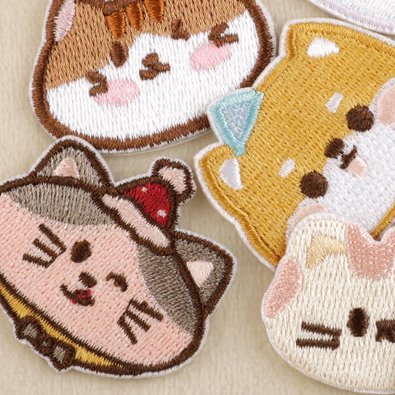 Korea Wappen Cartoon Animal Embroidery Self-Adhesive Patch for DIY Clothing & Accessories