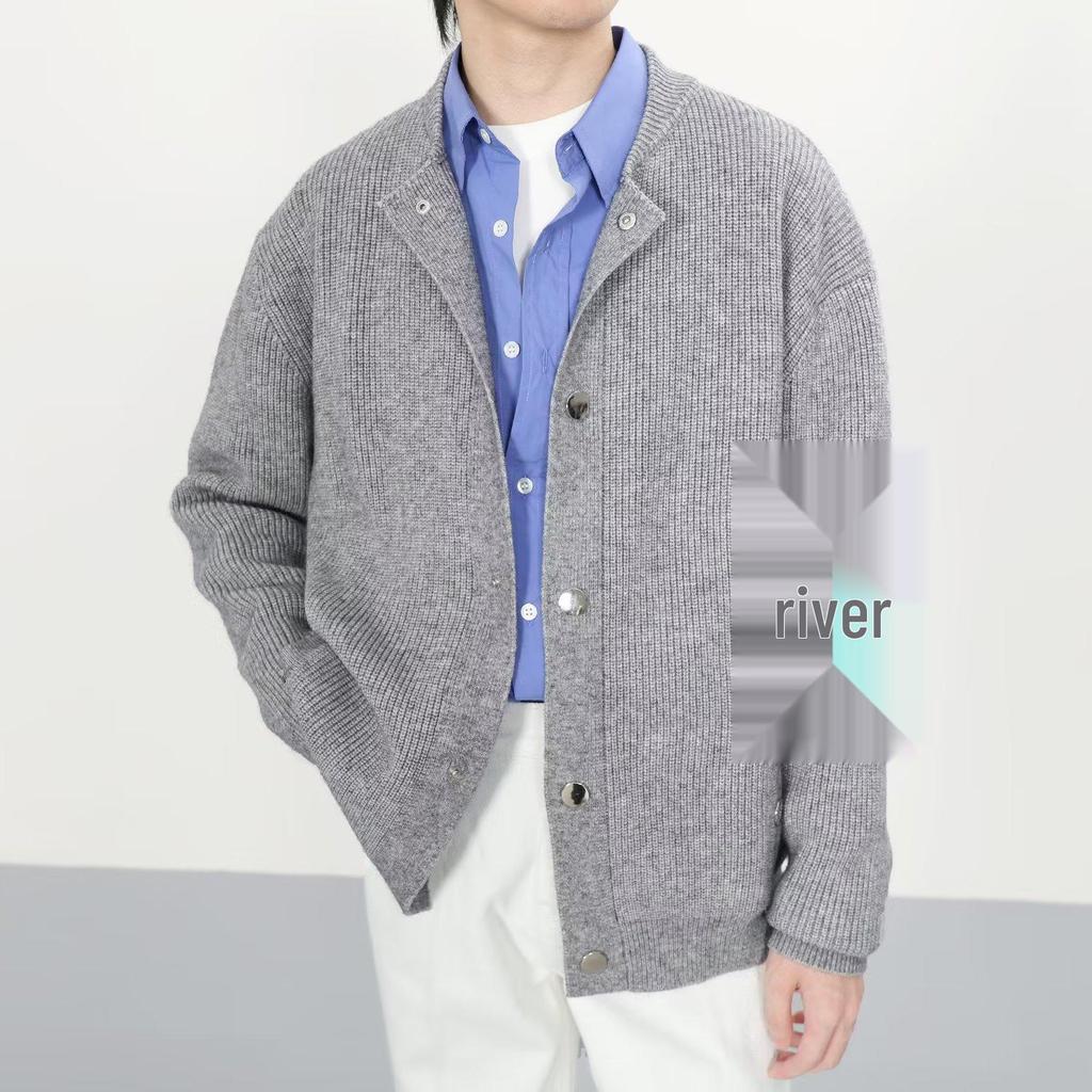 Grauer Henley-Kragen Pullover für Herren: Hochwertige Strickwaren für Frühling/Herbst, Lässiger Schnitt, Saubere Oberbekleidung.