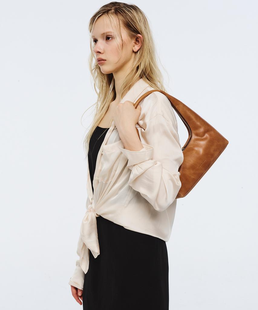 Margesherwood Hobo Shoulder_Saddle Brown Pull-Up