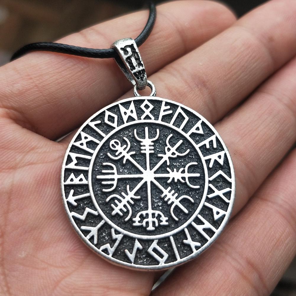 Colier cu Pandantiv Amuletă Nordic Viking Rune Circle pentru Bărbați