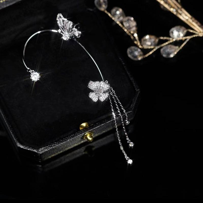 Зажимы для ушей-бабочки без пирсинга для женщин, сверкающие циркониевые серьги-клипсы для ушей, серьги-клипсы для свадебной вечеринки, ювелирные изделия, подарки, бабочка, цветок, кисточка Right ear серебряный