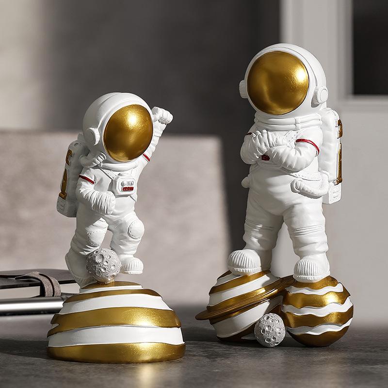 Nordischer kreativer Astronaut Astronaut Kleine Ornamente Jungen Geschenke Wohnzimmer Fernsehschrank Arbeitszimmer Kinderzimmer Einrichtung