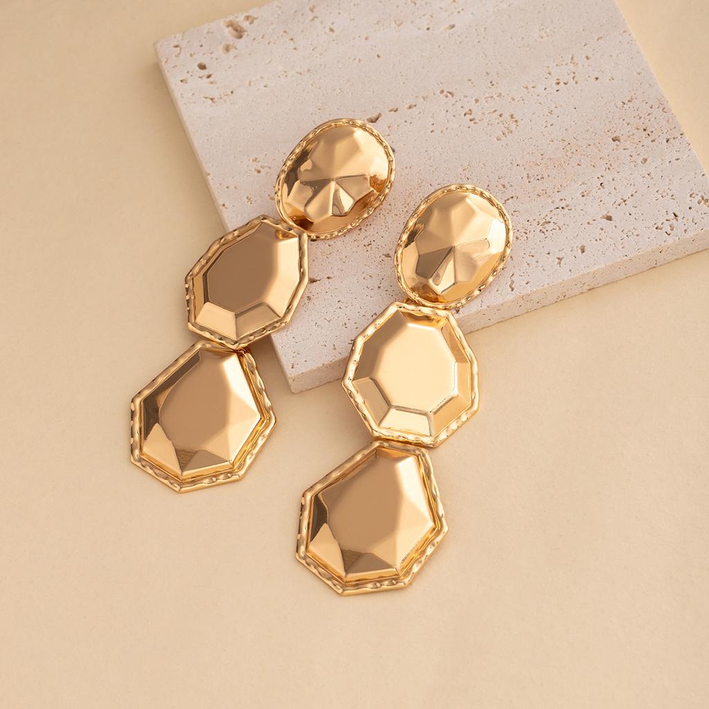Exaggerated Metal Wind Stud Earrings Geometric Oval Three-Dimensional Prismatic Earrings Long Fringed Personalized Niche Earrings