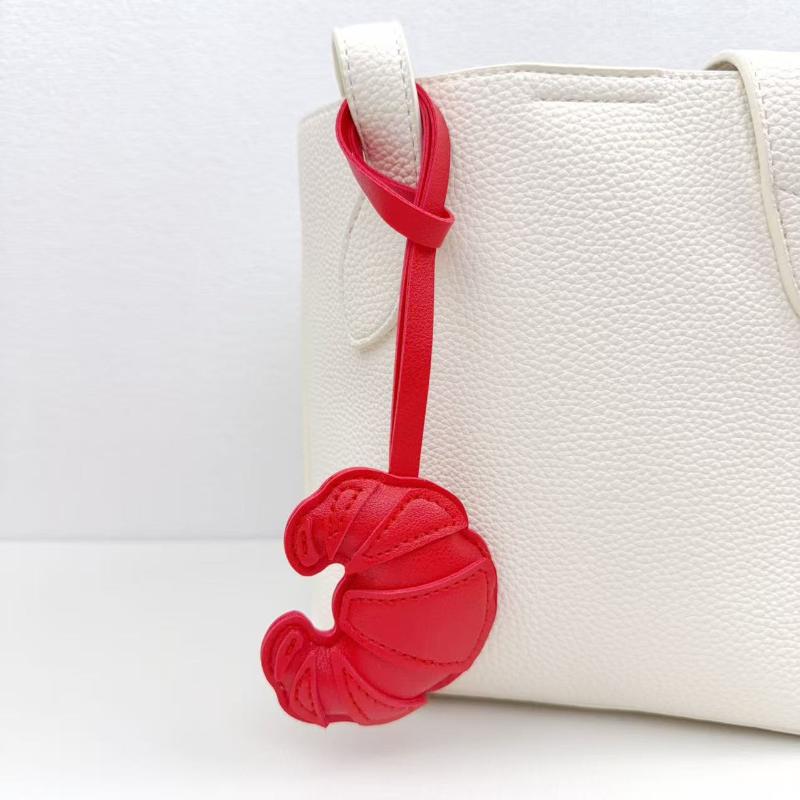 Handmade Leather Croissant Women'S Bag Charm Keychain - Cute Food Backpack Pendant Couple Friend Jewelry Gift