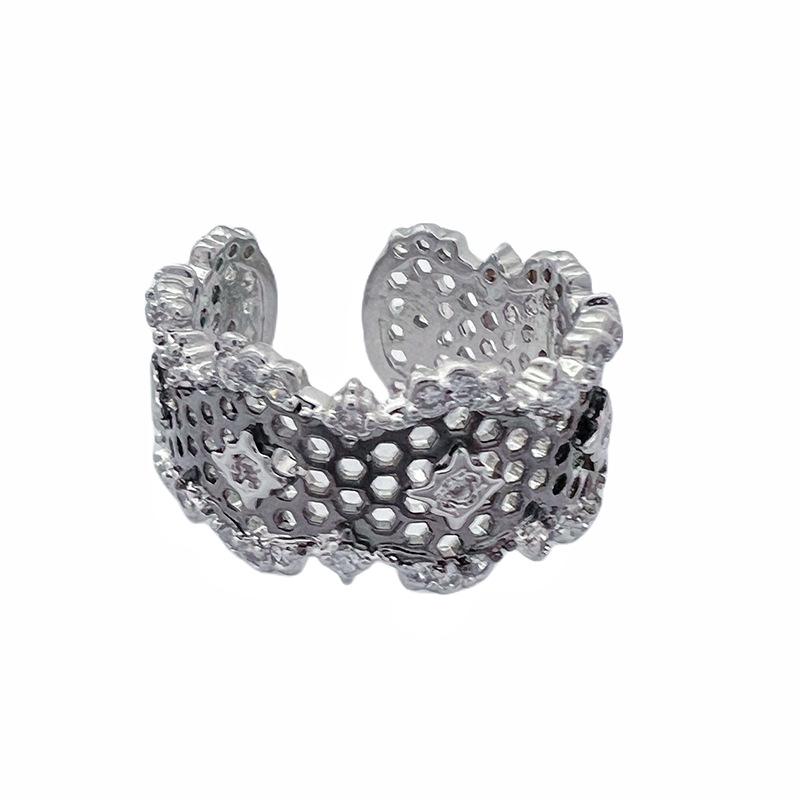 Dark Fengchao Heavy Industry Light Luxury Advanced Sense Color Separation Open Ring Lace Edge Niche Design Sense Personality Ring Female