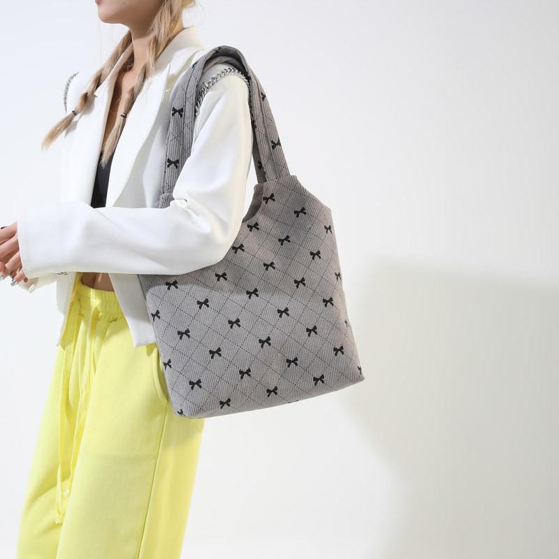 Fashionable And Stylish Corduroy Tote Bag For Women In Chic Colors With Large Capacity