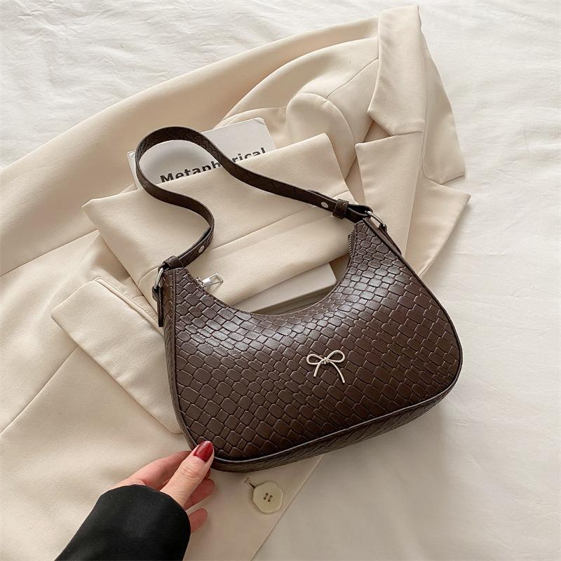 

Bow design woven pattern new trendy personality fashionable shoulder portable underarm bag women