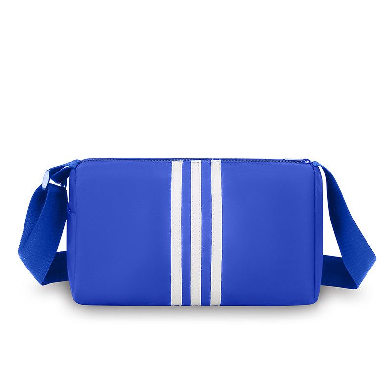 

Korean Striped Crossbody Bag: Fashionable, Large-Capacity Casual Shoulder Bag for Couples, Perfect for Outdoor Travel. синий