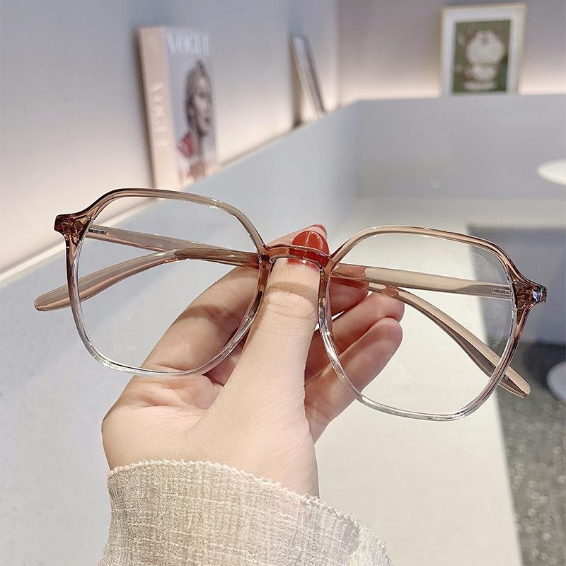 Ultra-lightweight Retro-style Square Eyeglasses for Prescription Glasses, Suitable for Both Men and Women.