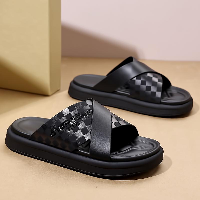 Fashion Street Style Men Slippers Outdoor Sandals Comfy Beach Flatws Soft Slides Summer Casual Shoes Quick Dry Male Half Drag Flip Flops