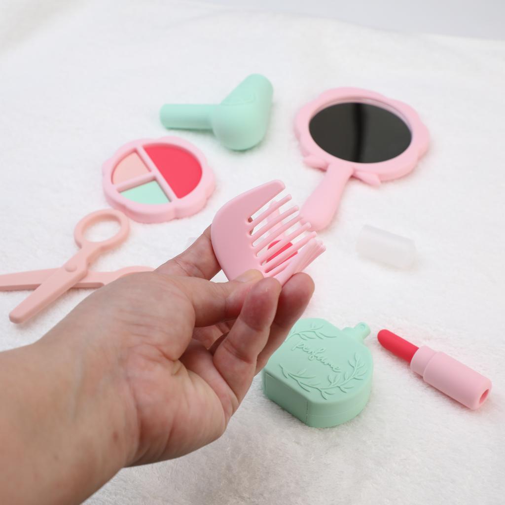 8pcs Girl Makeup Toys Silicone Simulation Cosmetic Toy Set Children Imitate Makeup Tools Edible Grade Silicone Child Girl Makeup