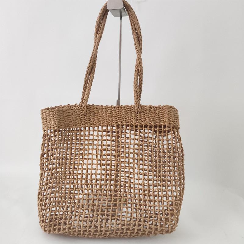 IELGY Vacation Leisure Woven Hollow Female Bag Retro Art Mori Style Simple Beach Bag