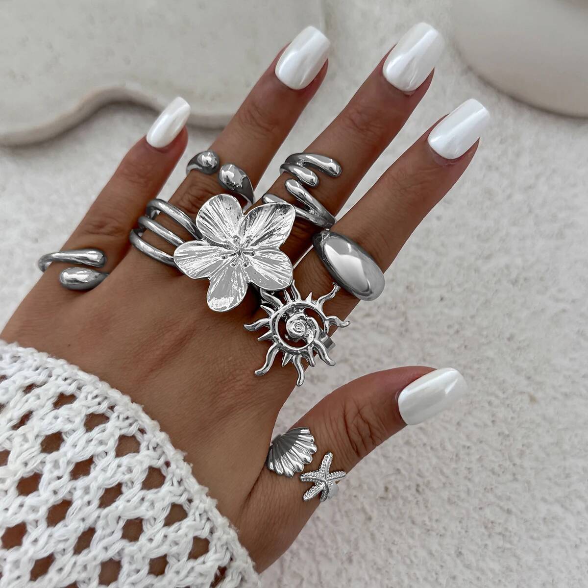 

Ingemark 8Pcs/Set Creative Sunflower Scallop Open Rings for Women New Trend Vintage Irregular Water Drop Ring Couple Jewelry Men