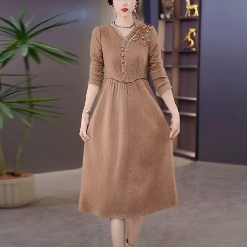 Spring 2026 - Elegant V-neck Ruffled Midi Dress for Women XXL хаки