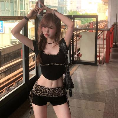 Vintage Sexy Bodycon 2dílné sady kalhot 2024 Letní Y2k Crop Tops + neformální streetwear Žhavé leopardí šortky Korejská móda