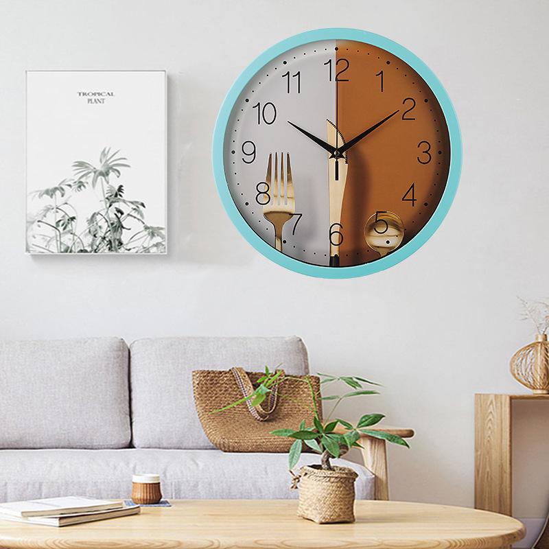 12-inch Creative Fashion Clock Simple Digital Silent Wall Clock Living Room Wall Clock