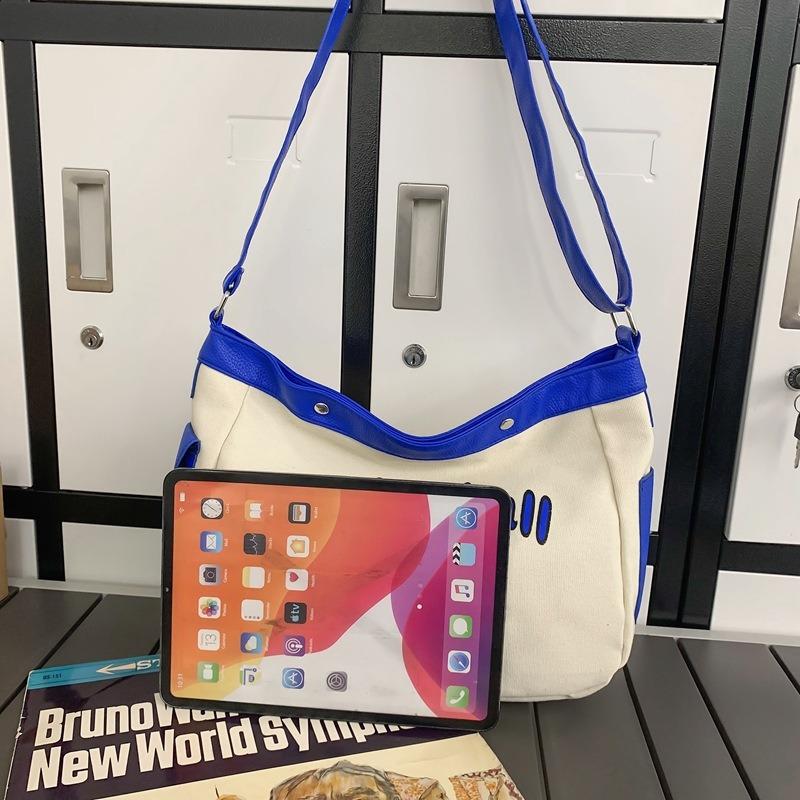 Children's bag fashion letter canvas messenger bag trendy cool boys and girls large capacity lightweight shoulder bag