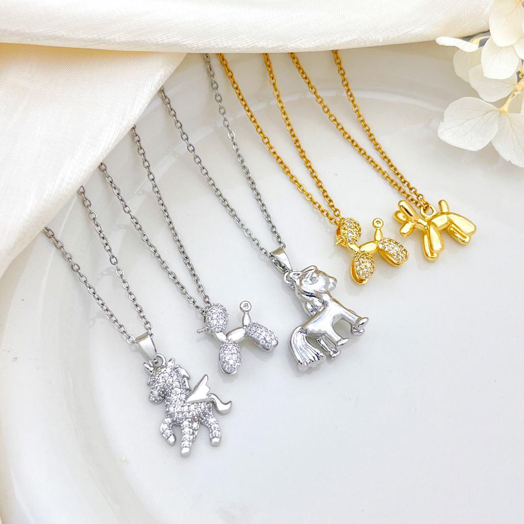 Colorful Zodiac Horse Necklace - A Unique and Versatile High-End Titanium Steel Necklace with a Touch of Sophistication