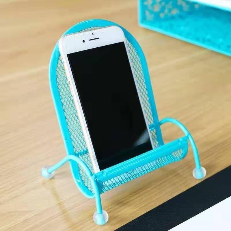 Wrought Iron Phone Stand Heavy Duty Stable Base Ergonomic Design Universal Holder for Bed Desk All Smart Phones