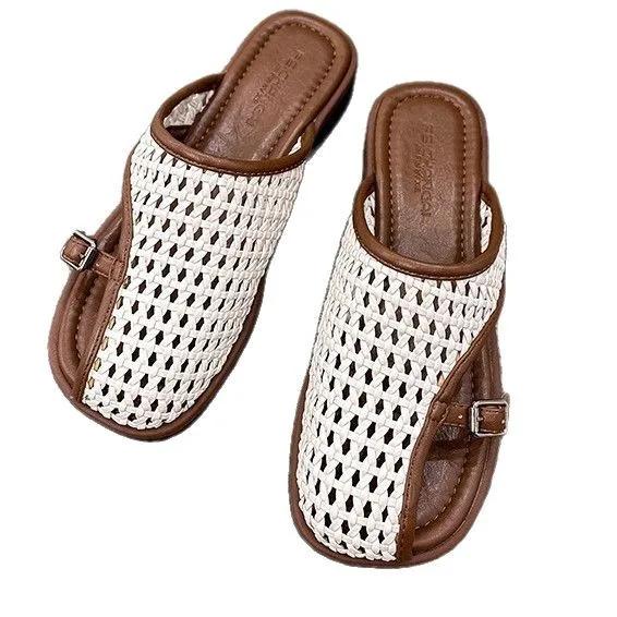 Fashion Women Slippers Flats Beach Sandals Summer 2025 Trend Designer Casual Shoes Hollow Roman Fashion Outdoor Slippers Chanclas Mujer