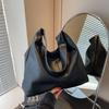 Tote Bag Women's New Versatile Large-capacity Commuter Bag Fashionable Shoulder Bag