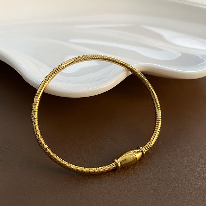 Spring 2024 Light Luxury Women's Anklet & Bracelet Set