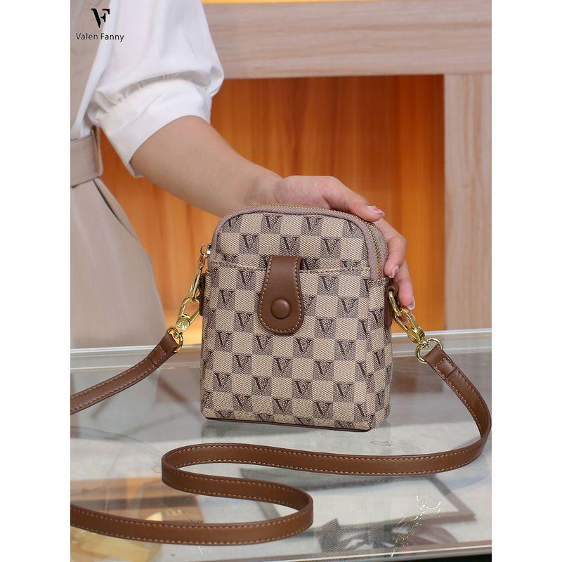 

Hualun Fani Brand Soft Leather Mobile Phone Bag Crossbody Female 2025 New Arrival Fashion Mini Bag Portable All-Match Khaki