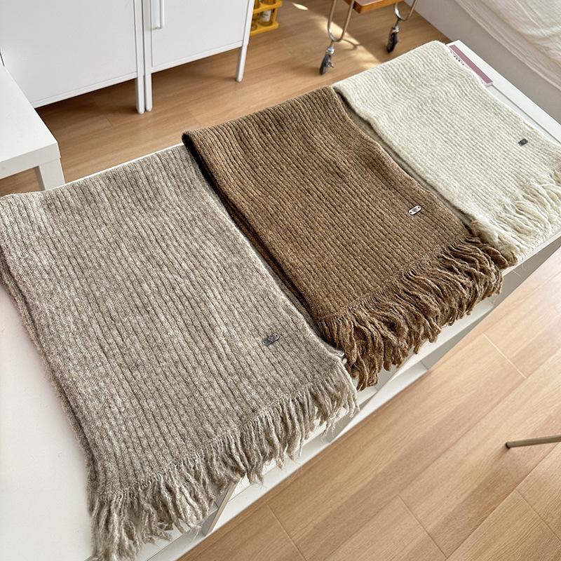 Wool Scarf for Women Knitted Yarn Solid Color Shawl for Couples Fashionable Tassel Scarf for Men