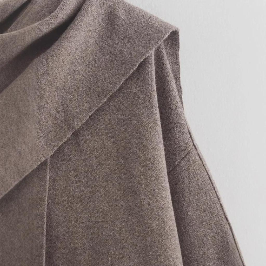 Women's Asymmetric Knitted Scarf Jacket - Fall/Winter 2025 European & American Style