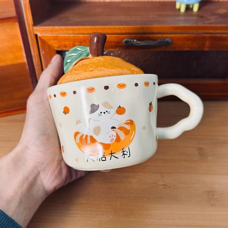 

Керамическая кружка Daji Dali Orange с крышкой, милая кружка с котиком, подарок на Новый год, кофейная чашка, офисная чашка для воды 330ml