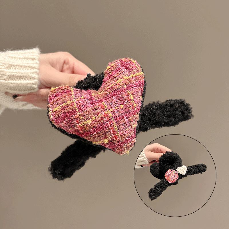 Fashion Autumn and Winter Plush Grab Clip Women's Winter Back Head Hair Shark Clip Hairpin Hairpin Large Hairy Hairpin Headwear